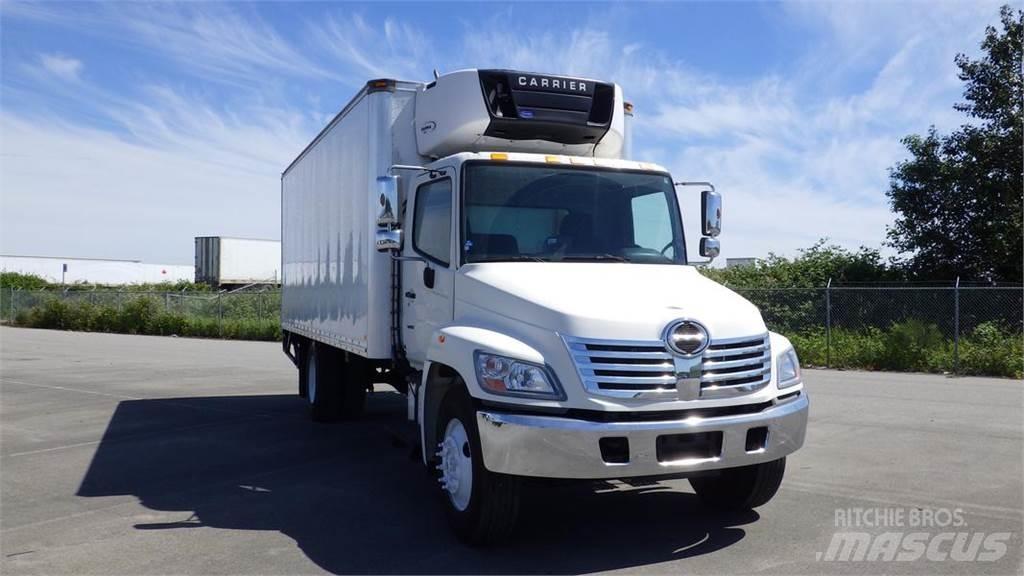 Hino 268 Lätta skåpbilar