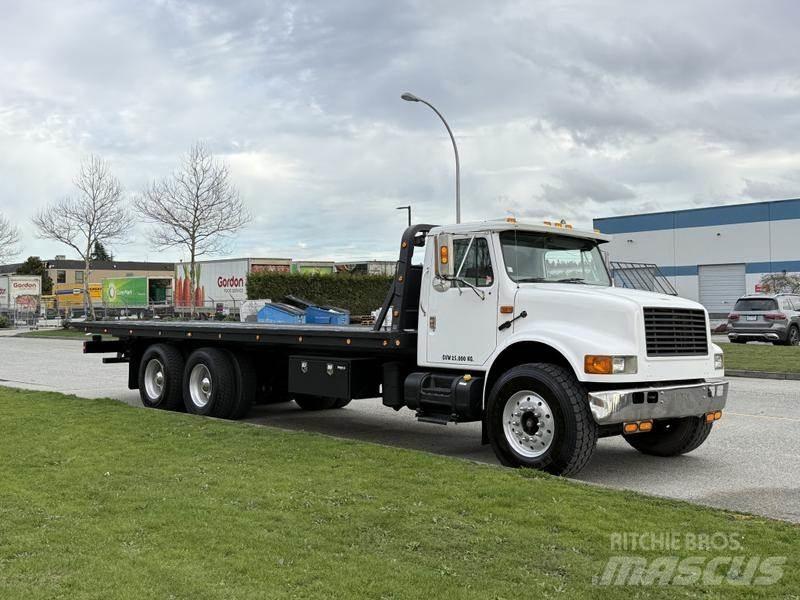 International 4900 Bärgningsbilar