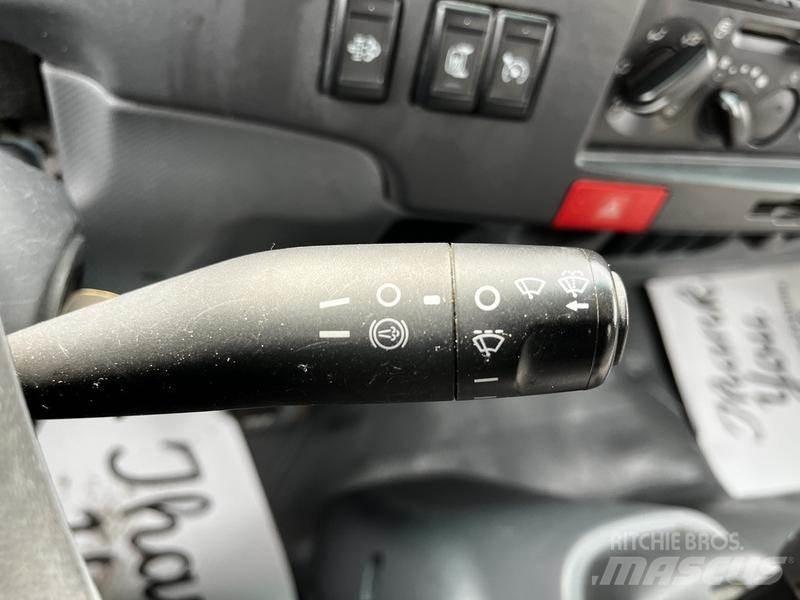 Isuzu NQR Lätta skåpbilar