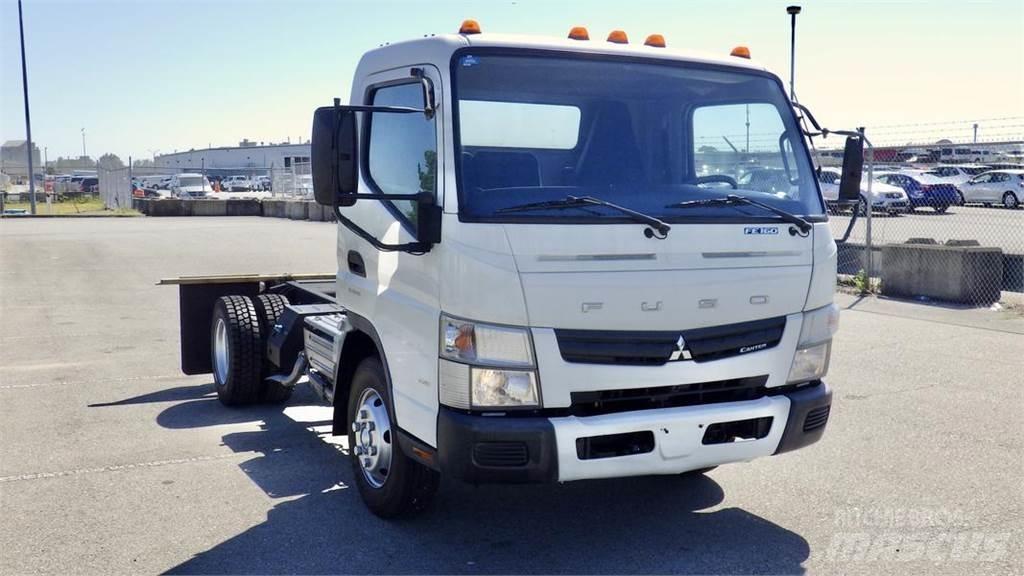 Mitsubishi Fuso FE Chassier
