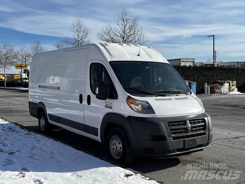 RAM Promaster Lätta skåpbilar