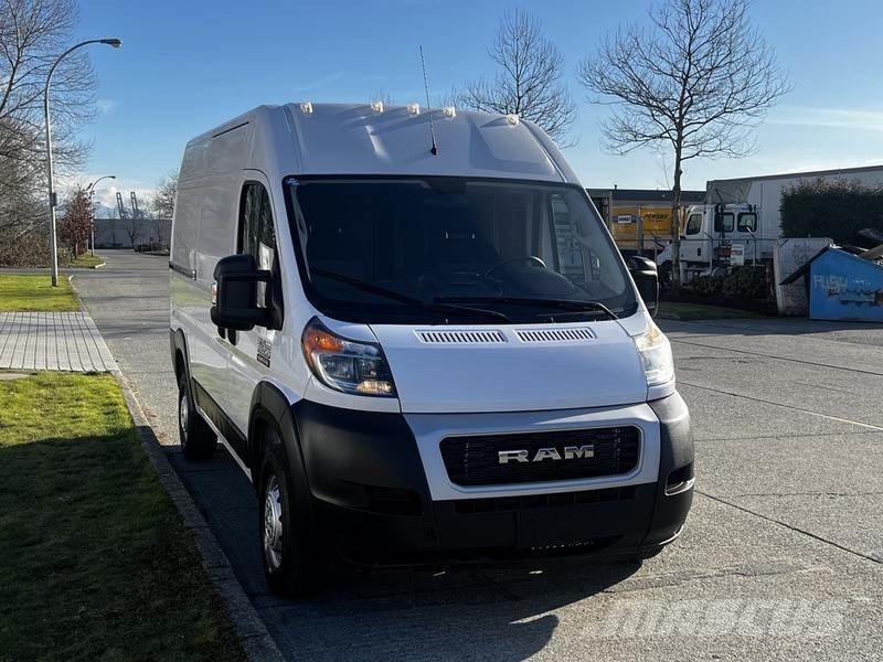 RAM Promaster Lätta skåpbilar