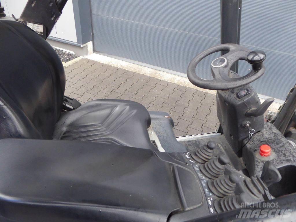 Linde E16-02 Elmotviktstruckar