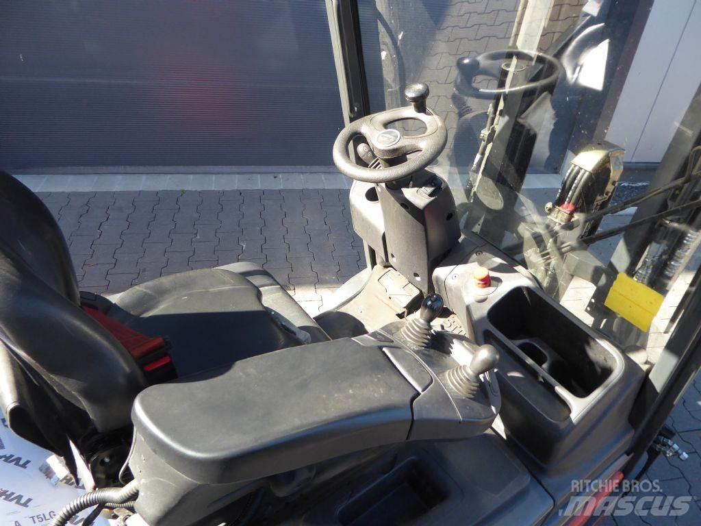 Linde E25-01 Elmotviktstruckar