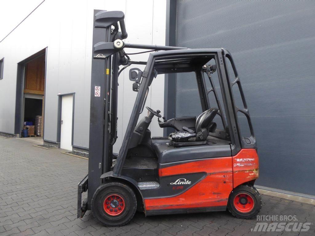 Linde E25-01 Elmotviktstruckar