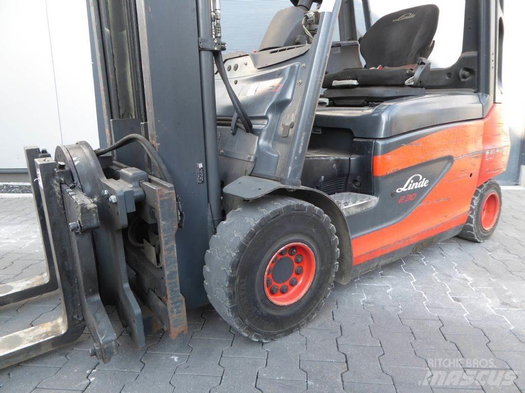 Linde E30-01 Elmotviktstruckar