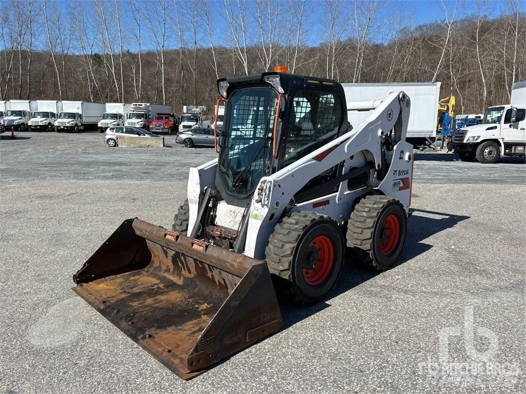 Bobcat S740 Kompaktlastare