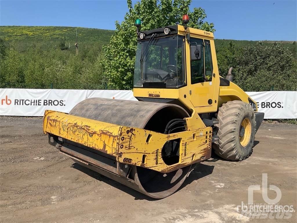 Bomag BW213DH-4 Jordkompaktorer