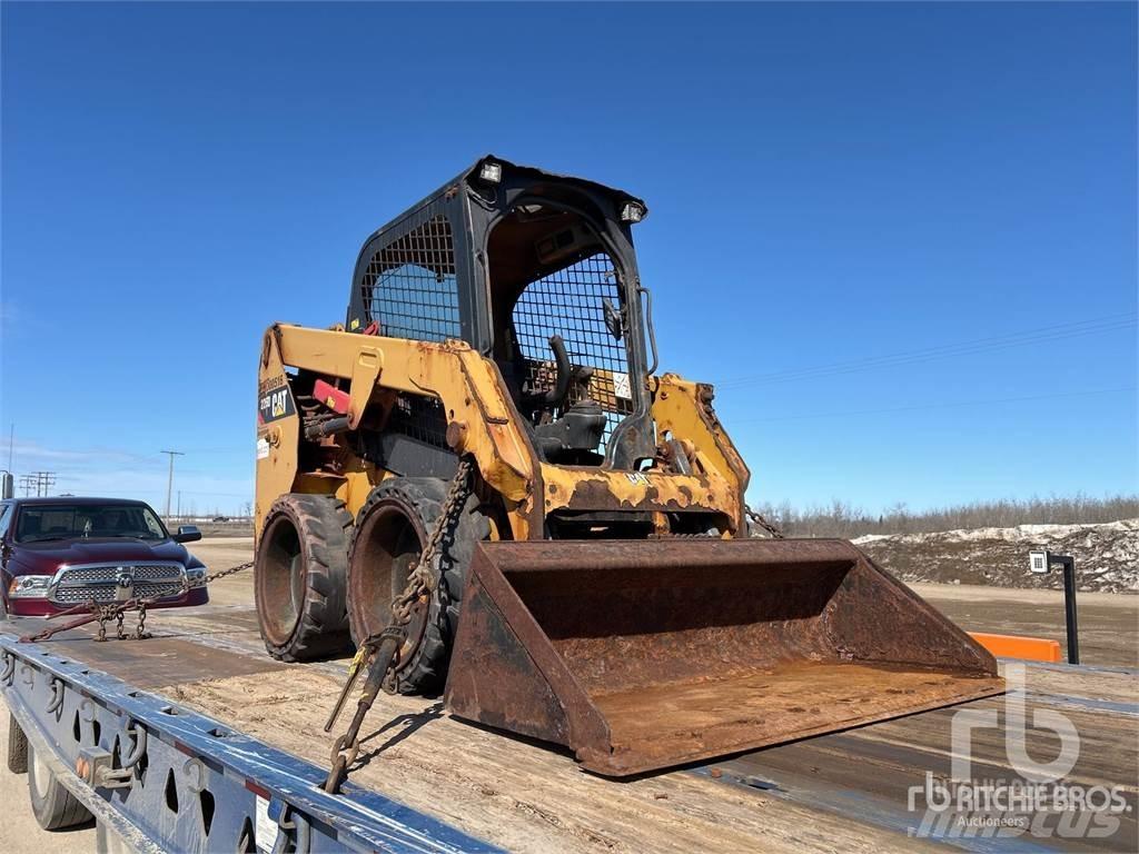 CAT 226D Kompaktlastare