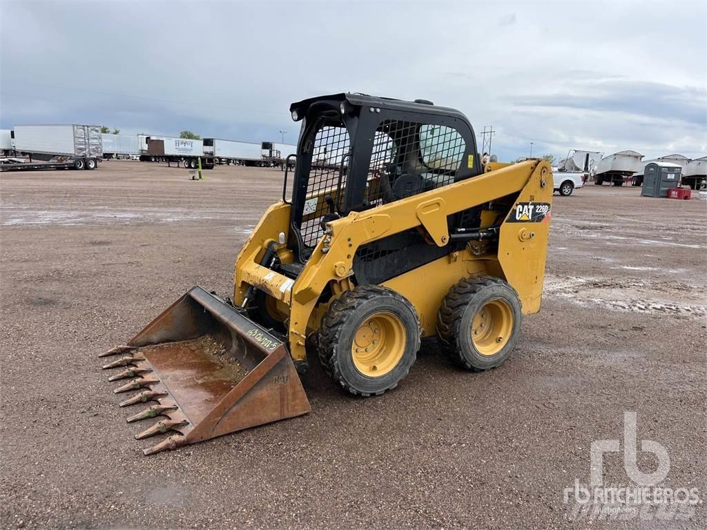 CAT 226D Kompaktlastare