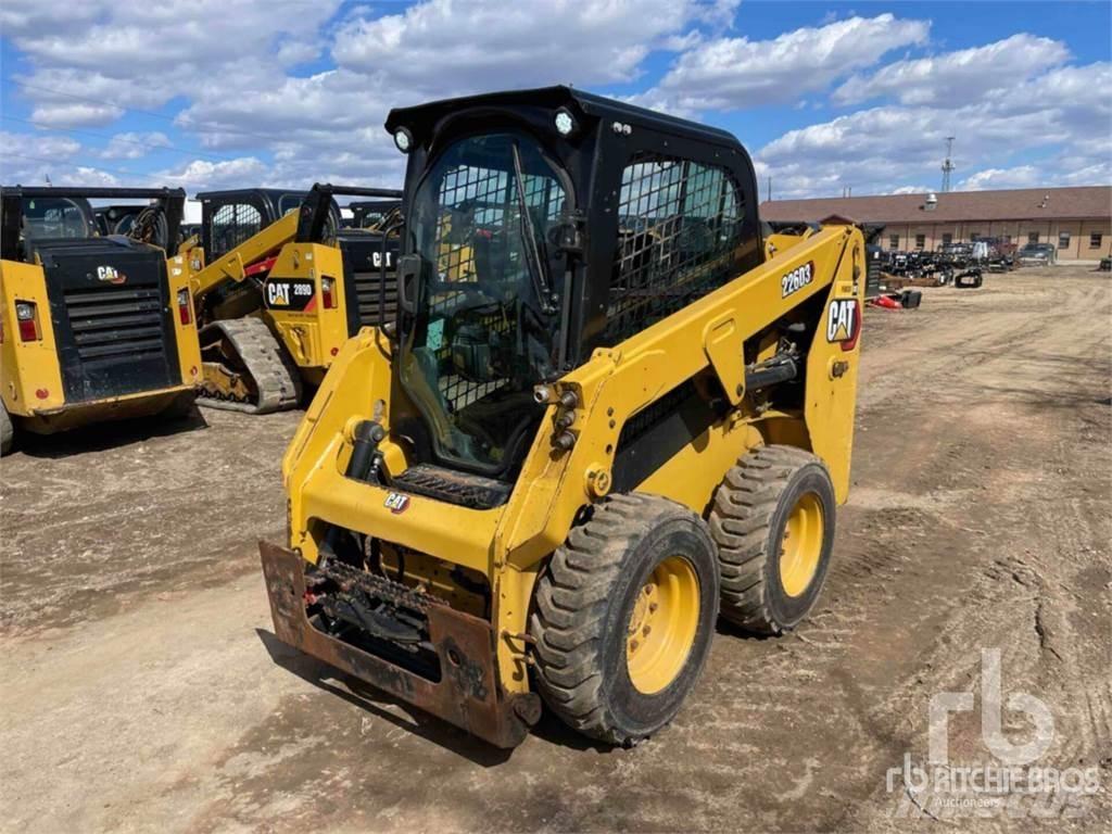CAT 226D3 Kompaktlastare