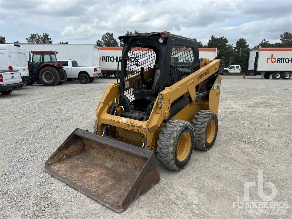 CAT 232D Kompaktlastare