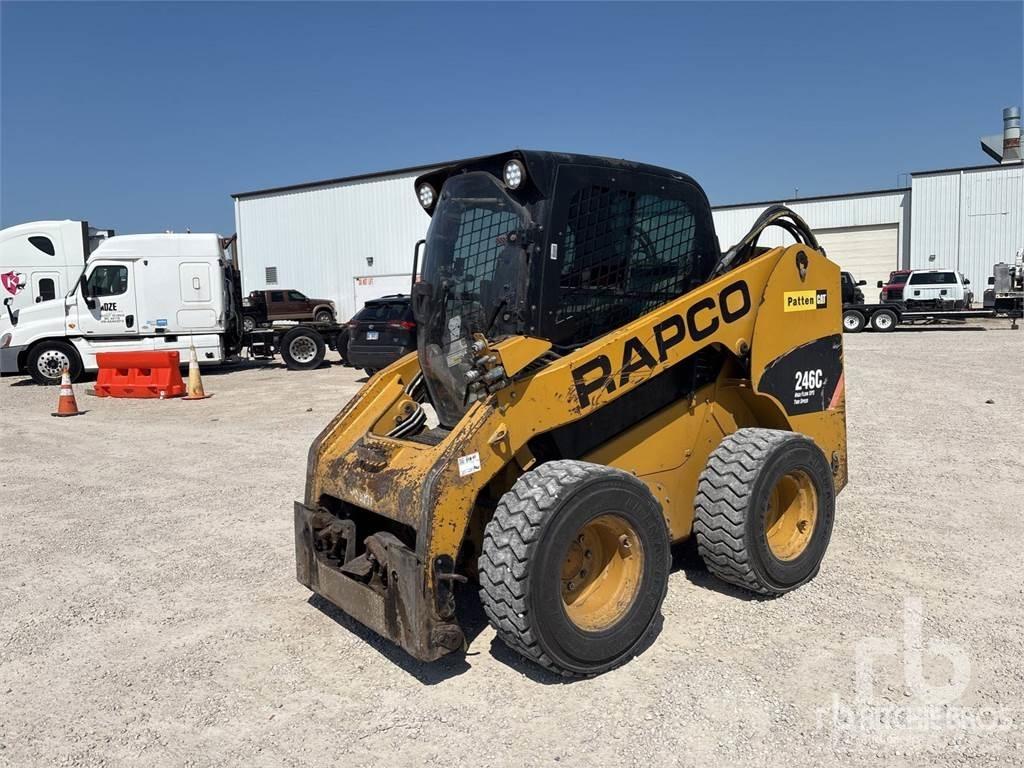 CAT 246C Kompaktlastare