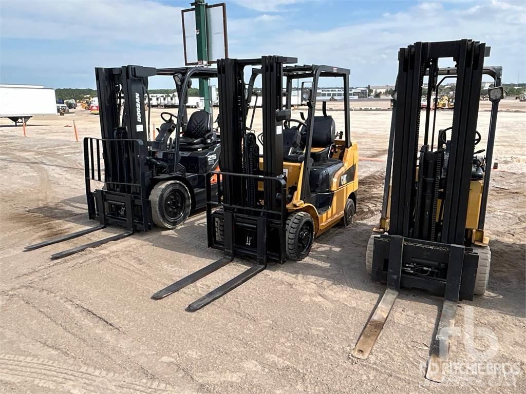 CAT 2C5000 Dieselmotviktstruckar