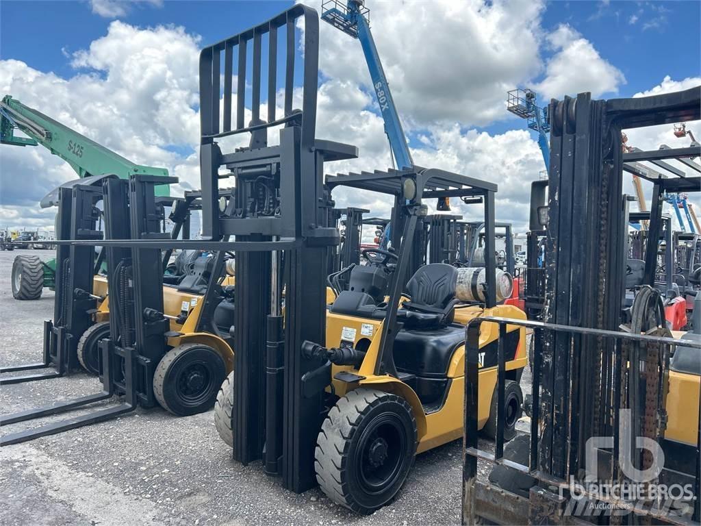 CAT 2P7000 Dieselmotviktstruckar