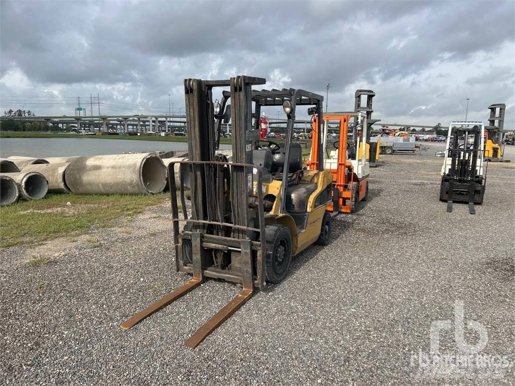 CAT 2PD5000 Dieselmotviktstruckar