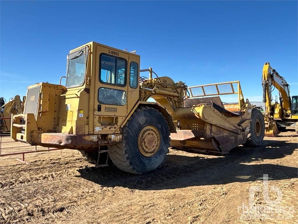 CAT 621F Schaktvagnar