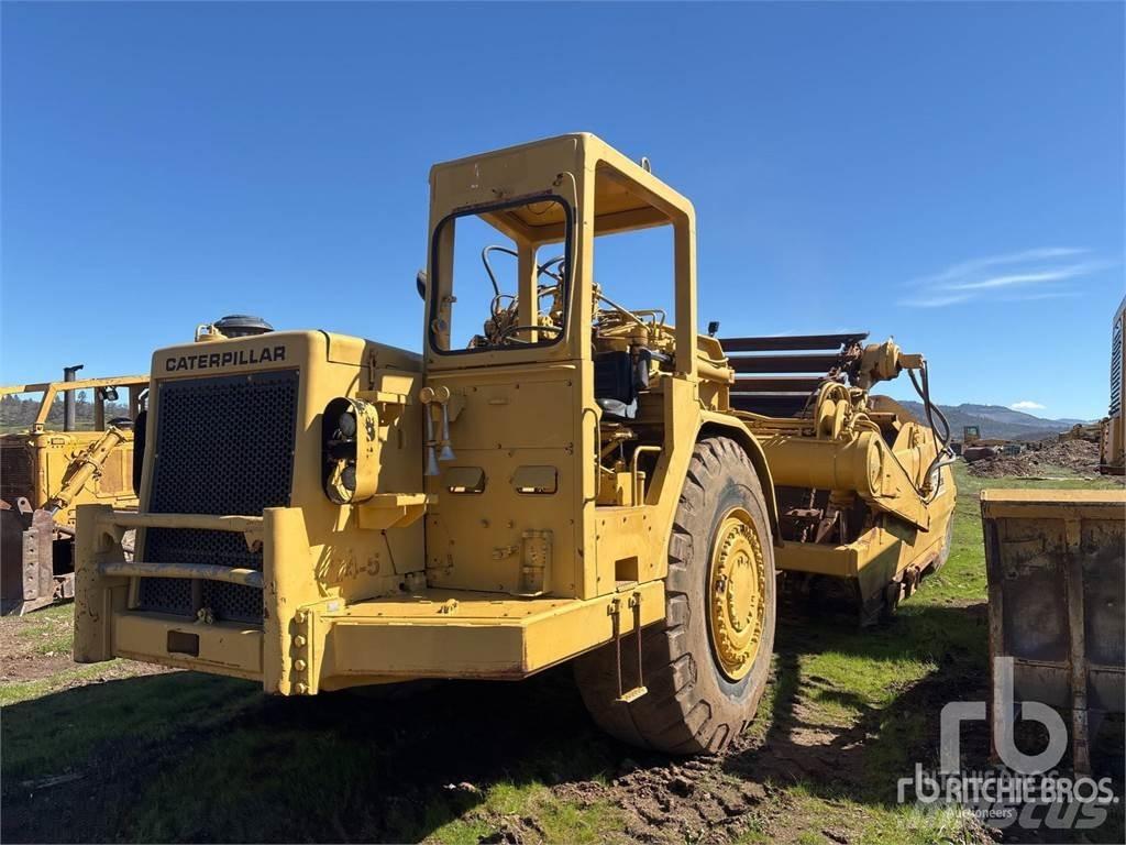 CAT 623B Schaktvagnar