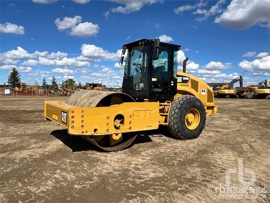 CAT CS68B Jordkompaktorer