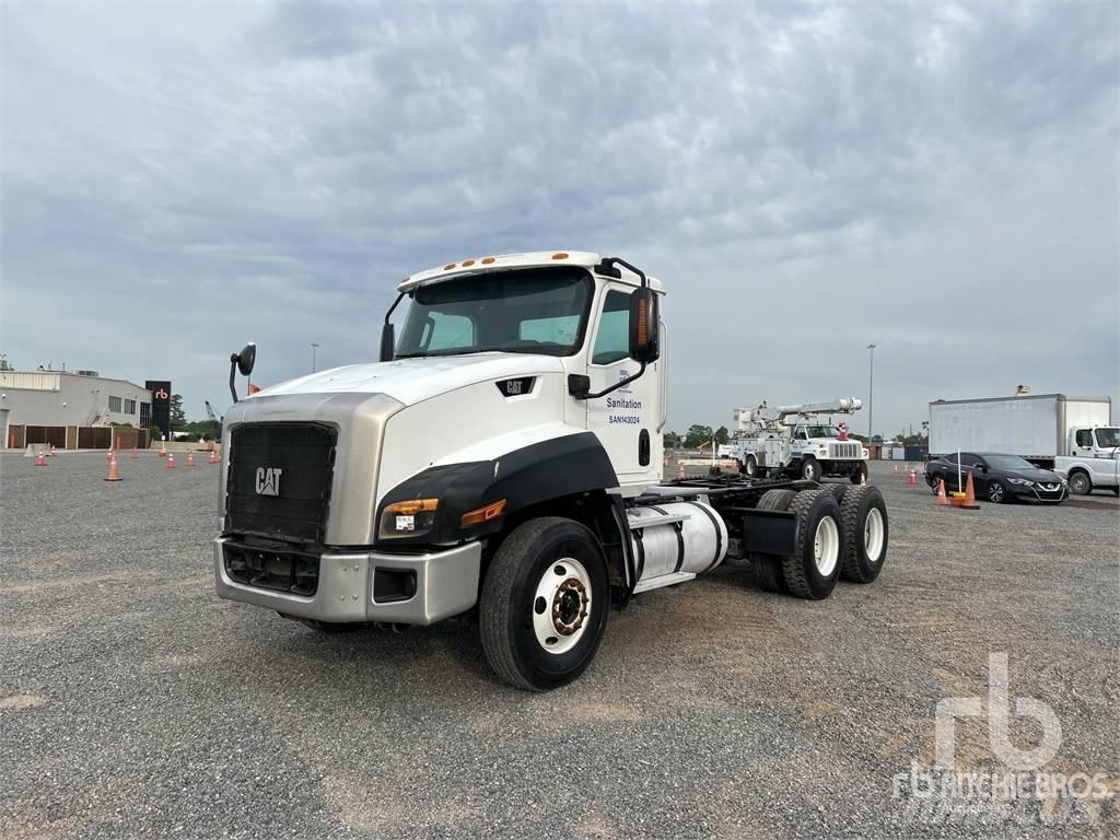 CAT CT660S Chassier
