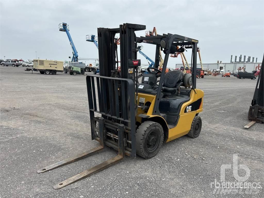 CAT GP25N Dieselmotviktstruckar