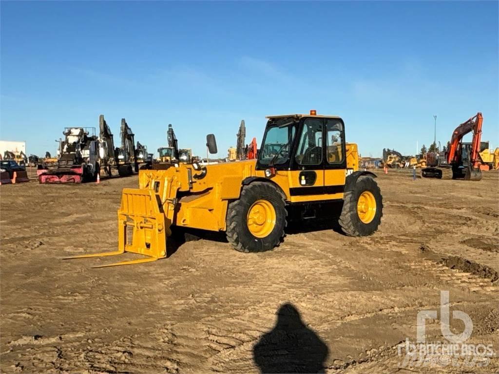 CAT TH83 Teleskoplastare