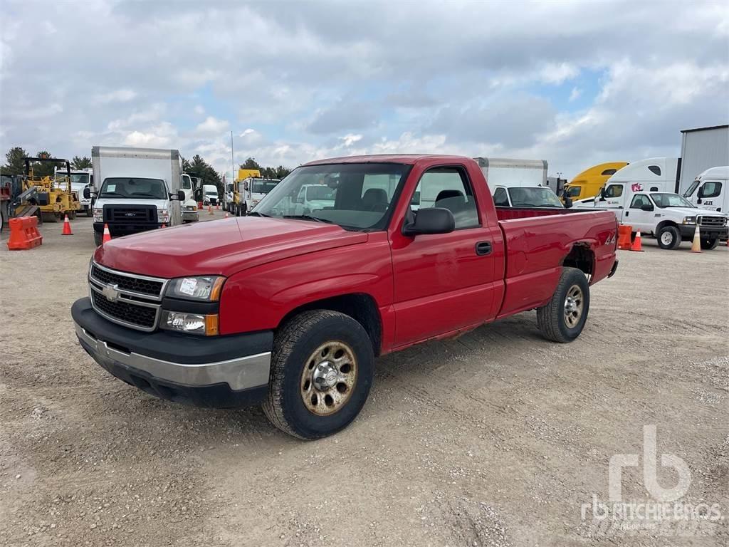 Chevrolet 1500 Flakbilar/Pickuper