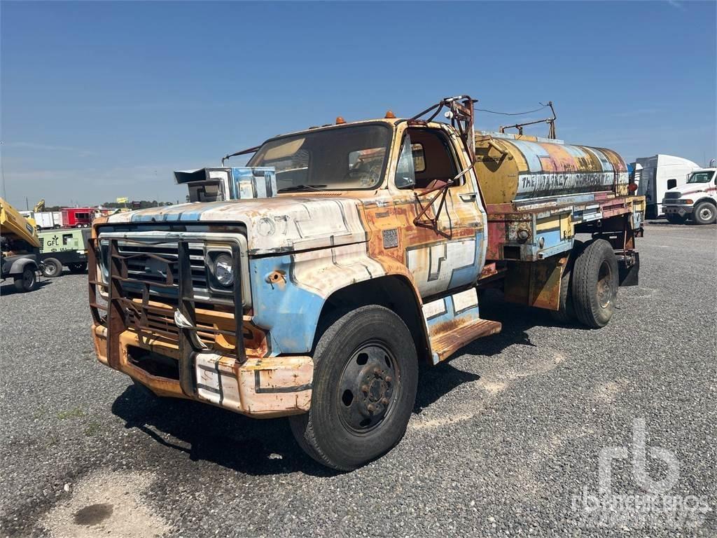 Chevrolet C60 Vattentankbilar