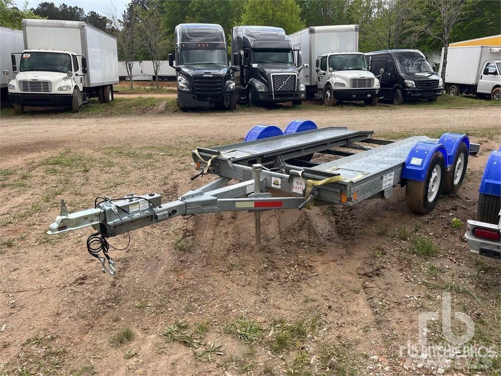 Demco AT700P Biltransportsläp