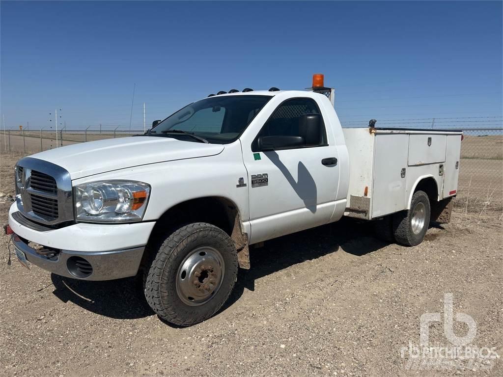 Dodge 3500 Plogbilar
