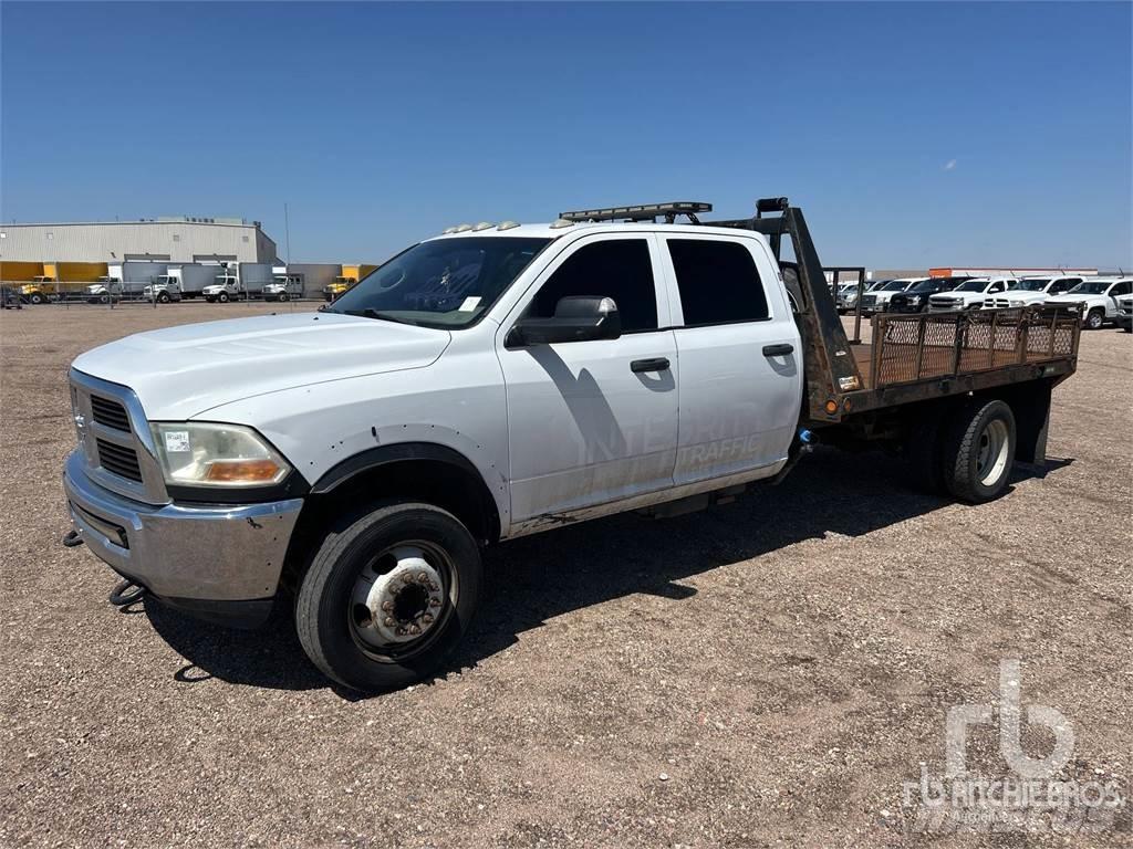 Dodge 4500 Flakbilar