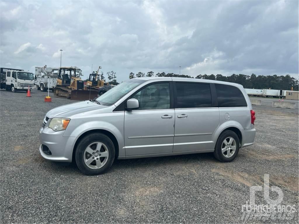 Dodge CARAVAN Lätta skåpbilar