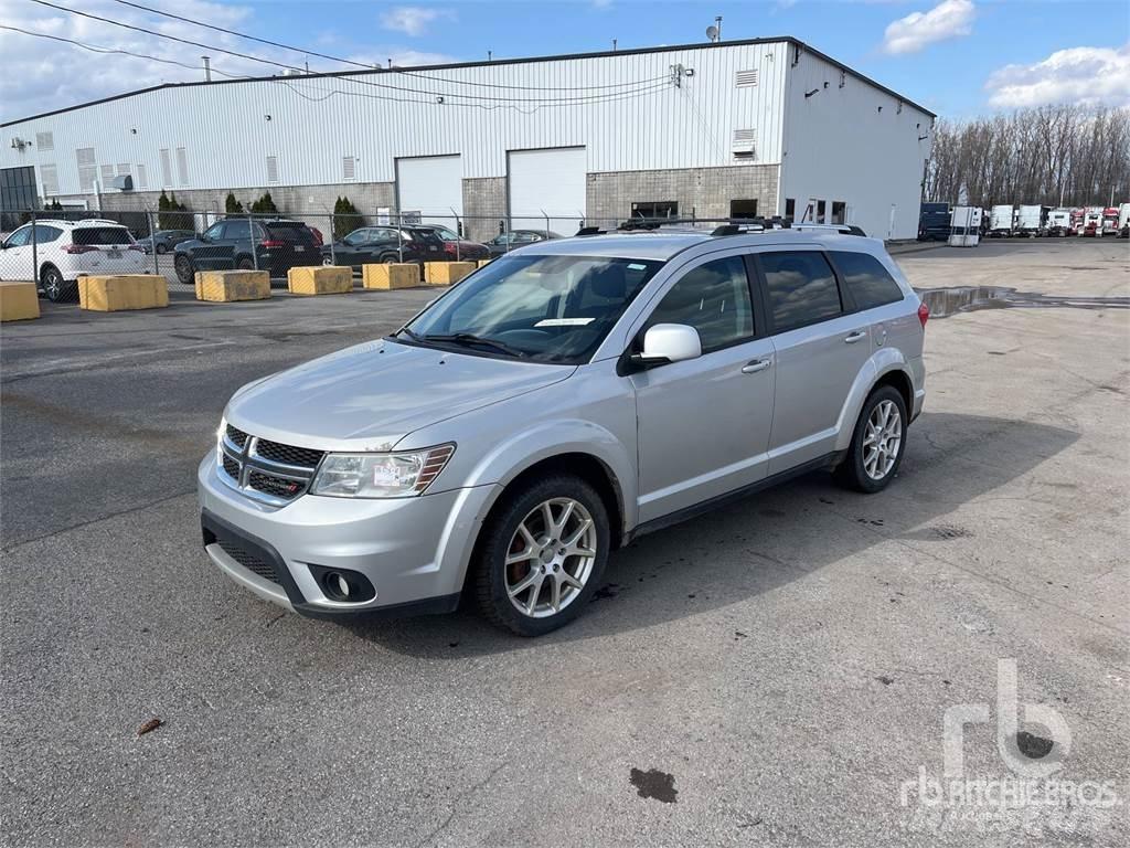 Dodge JOURNEY Flakbilar/Pickuper