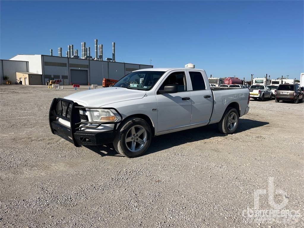 Dodge RAM 1500 Flakbilar/Pickuper