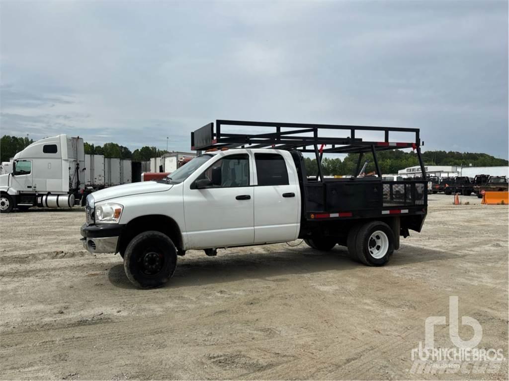 Dodge RAM 3500 Flakbilar