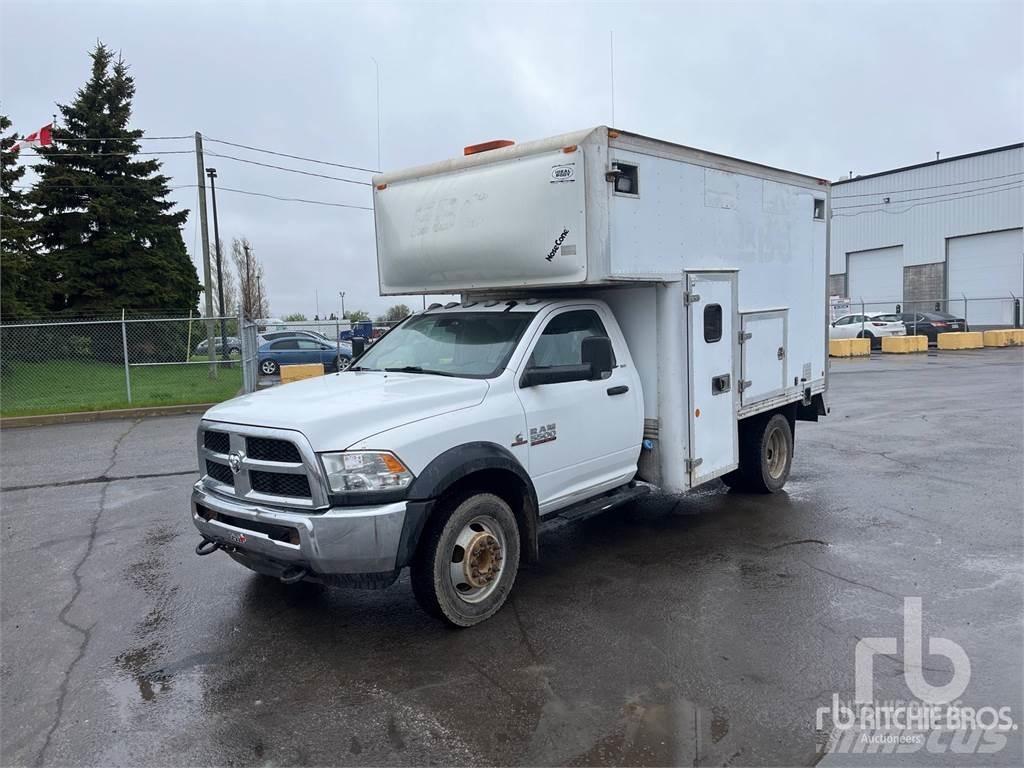 Dodge RAM 5500 Plogbilar