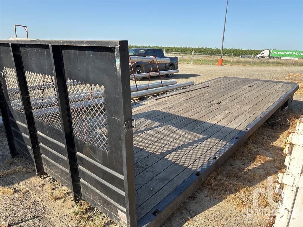  Flatbed Hytter och interiör