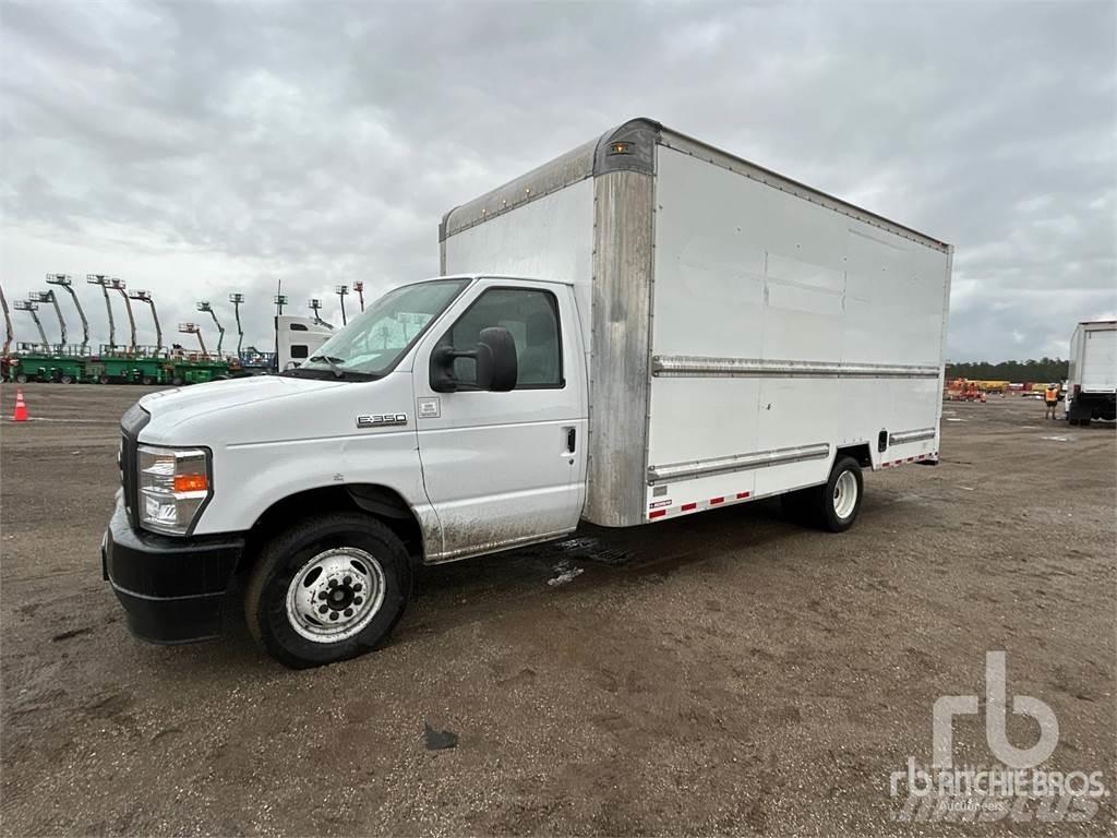 Ford E350 Lätta skåpbilar