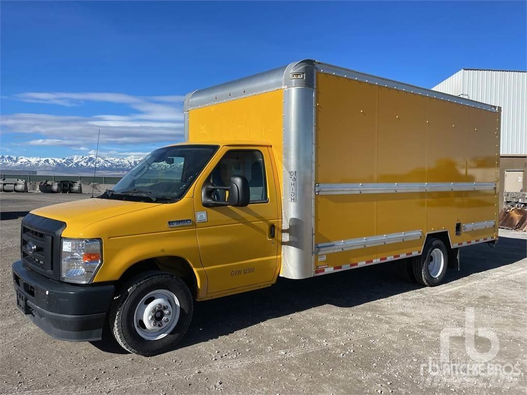 Ford E350 Lätta skåpbilar