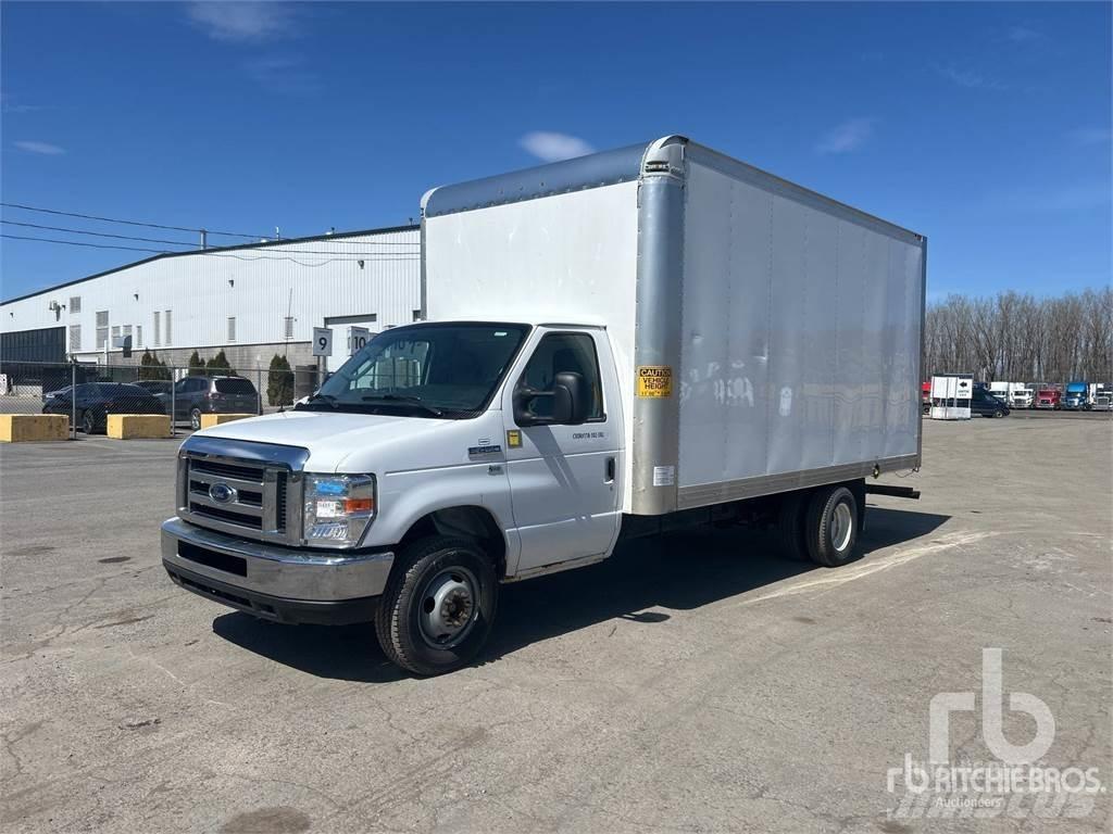 Ford E450 Lätta skåpbilar