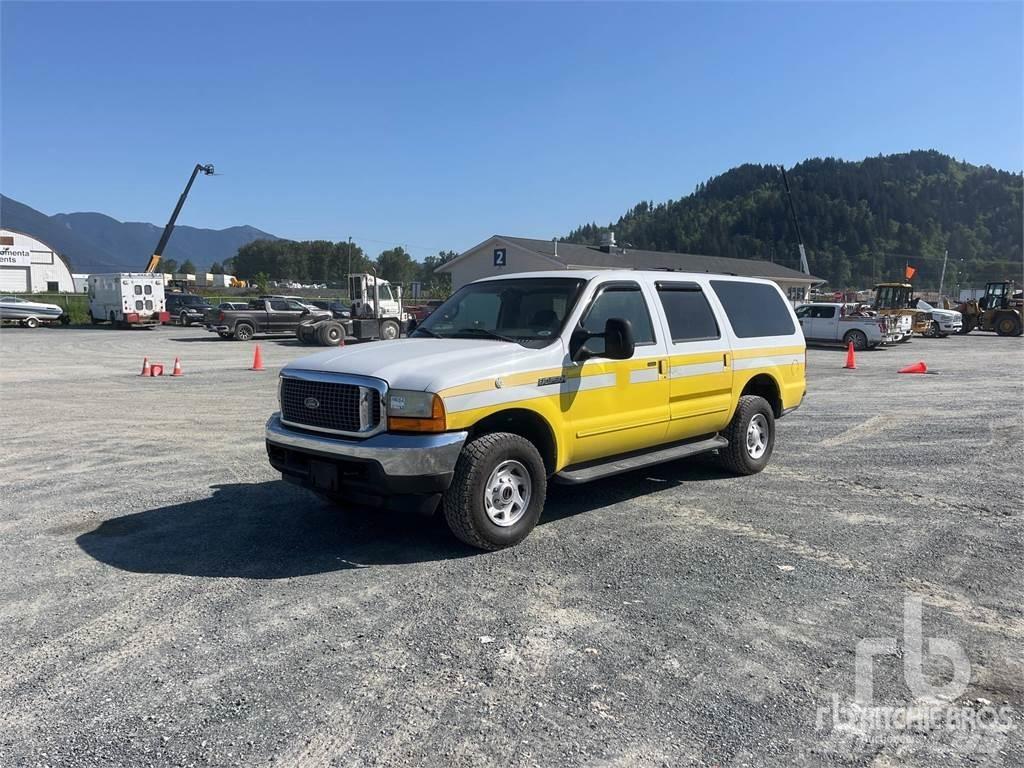 Ford EXCURSION Flakbilar/Pickuper