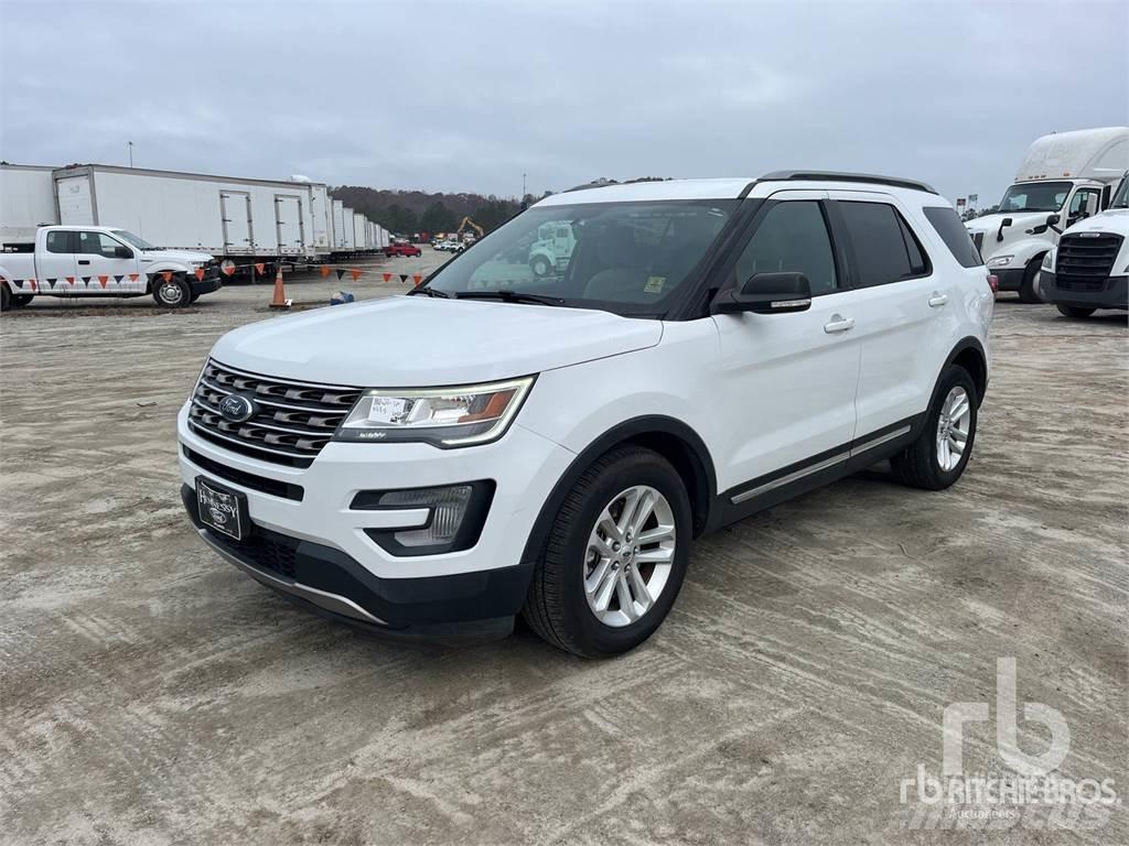 Ford EXPLORER Flakbilar/Pickuper