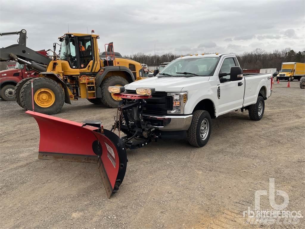 Ford F-250 Flakbilar/Pickuper