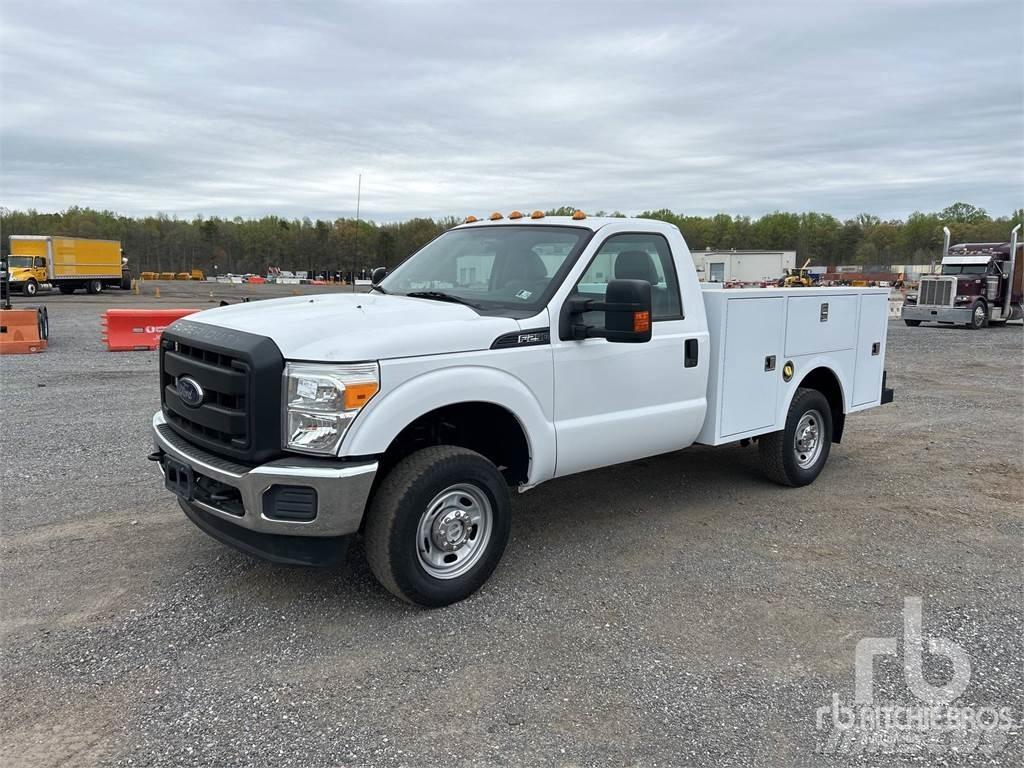 Ford F-250 Plogbilar