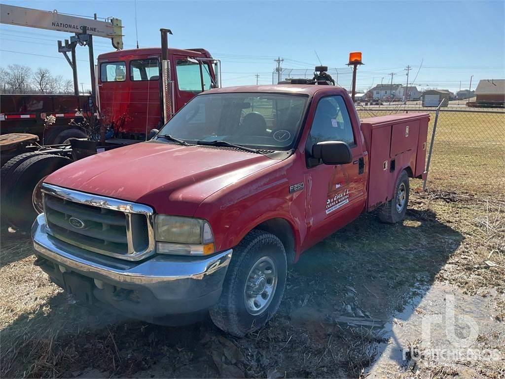Ford F-250 Plogbilar