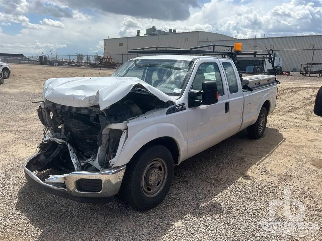 Ford F-350 Flakbilar/Pickuper
