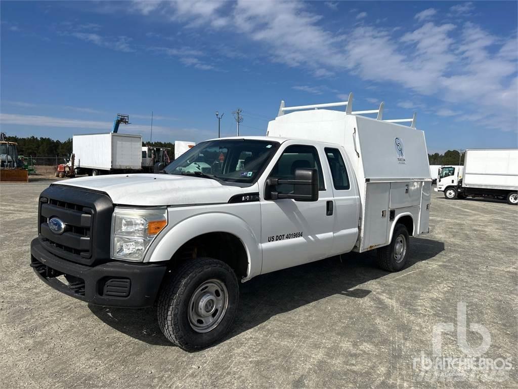 Ford F-350 Plogbilar