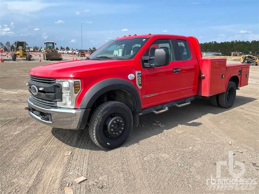 Ford F-450 Plogbilar