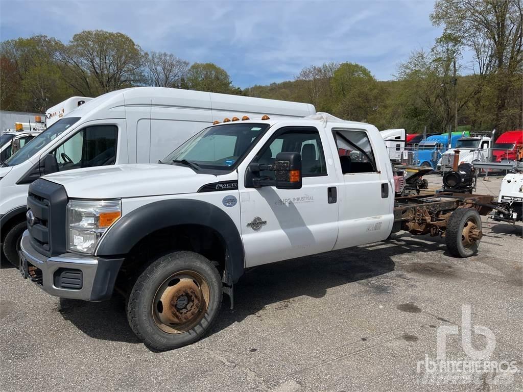 Ford F-450 Chassier
