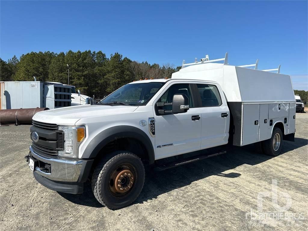 Ford F-450 Plogbilar
